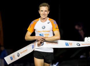 Marcel Krieghoff wurde Stadtmeister über 10 Kilometer und gewann auch noch die 5 Km-Kurzdistanz (Foto: Veranstalter/Oliver Farys) 