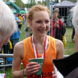 Nora Kusterer gewann in Leipzig den Halbmarathon in starken 1:19:38 h. Wer wird das Rennen machen?